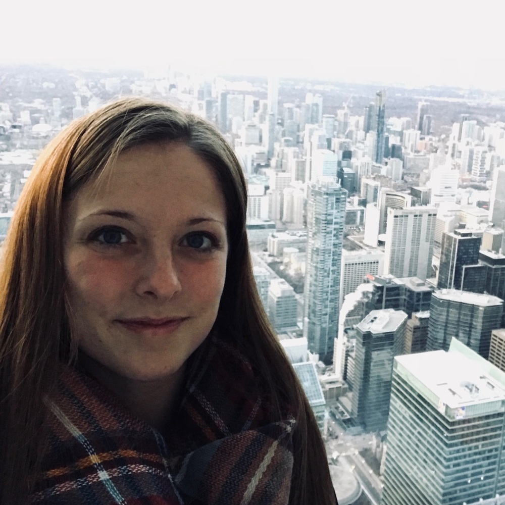 Meet your Posher, Alicia